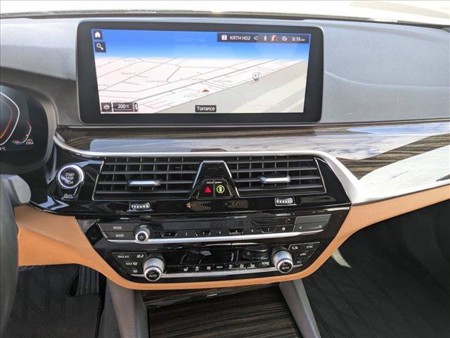 Used 2021 BMW 530i w/ Convenience Package RWD image 12