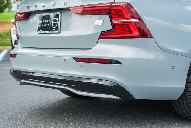 Certified 2024 Volvo S60 T8 Ultimate w/ Climate Package AWD/4WD image 9