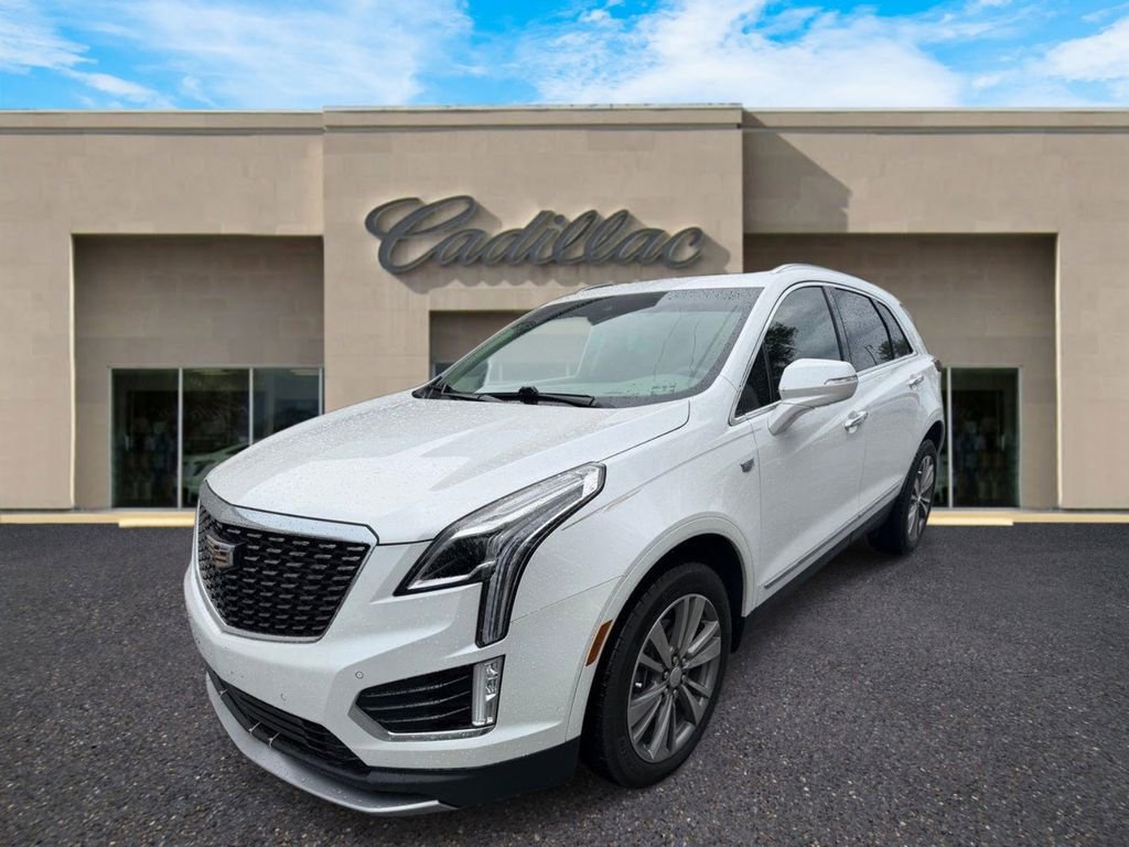 Used 2021 Cadillac XT5 Premium Luxury FWD image 7