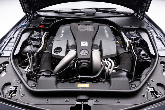 Used 2015 Mercedes-Benz SL 63 AMG w/ Driver Assistance Package image 55