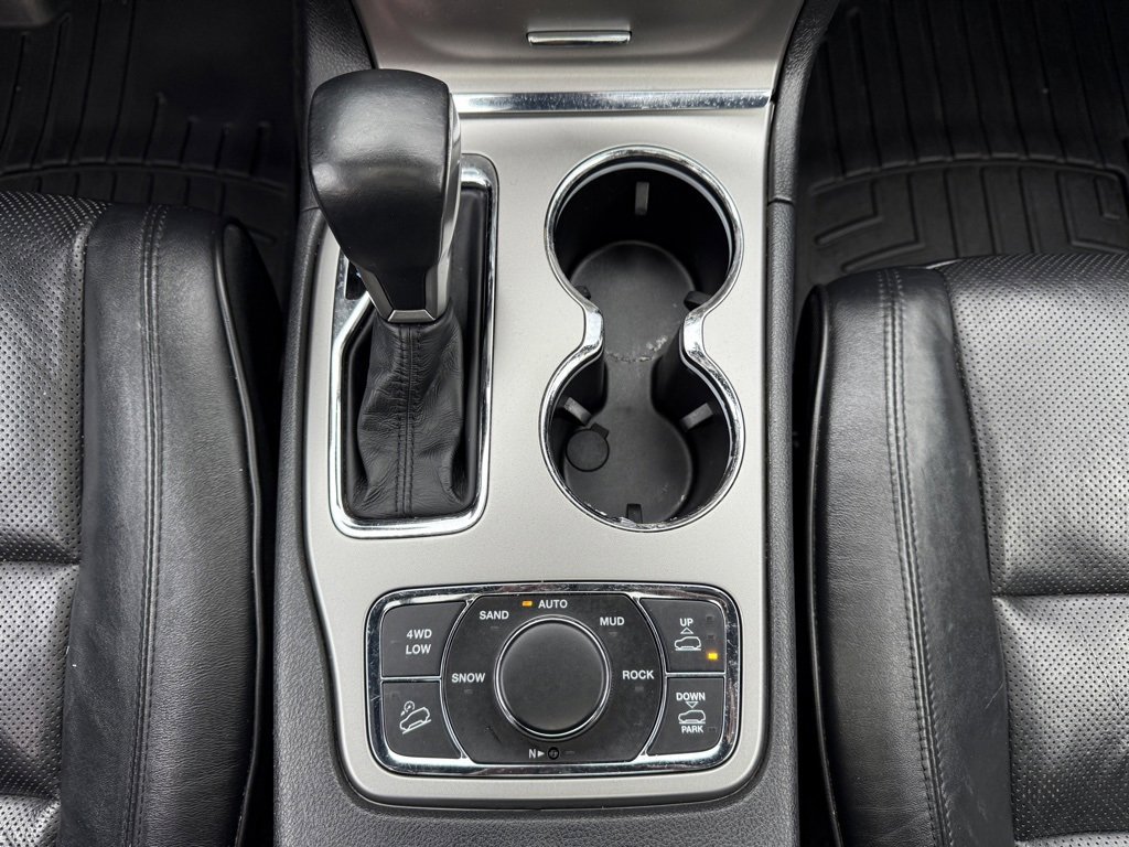 Used 2018 Jeep Grand Cherokee Overland image 27