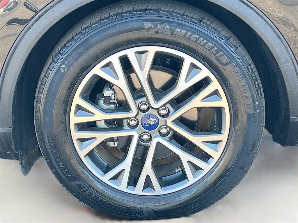 Used 2020 Ford Escape SEL image 31