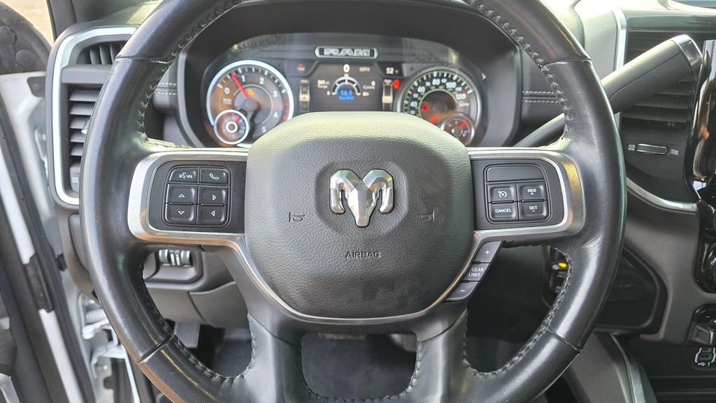 Used 2020 RAM 3500 Laramie image 31