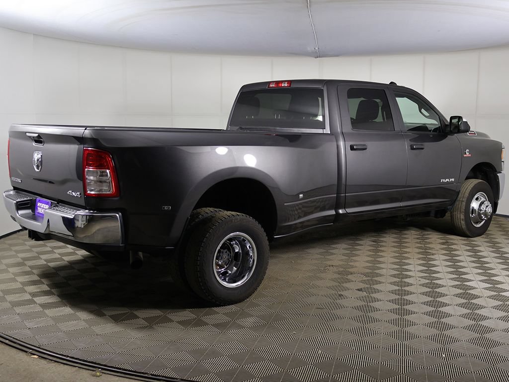 Used 2022 RAM 3500 Big Horn w/ Cold Weather Group AWD/4WD image 6