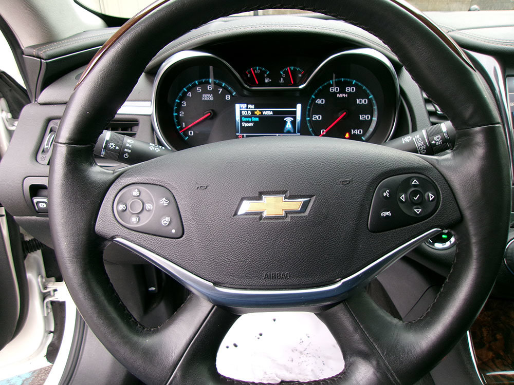 Used 2014 Chevrolet Impala LTZ FWD image 20