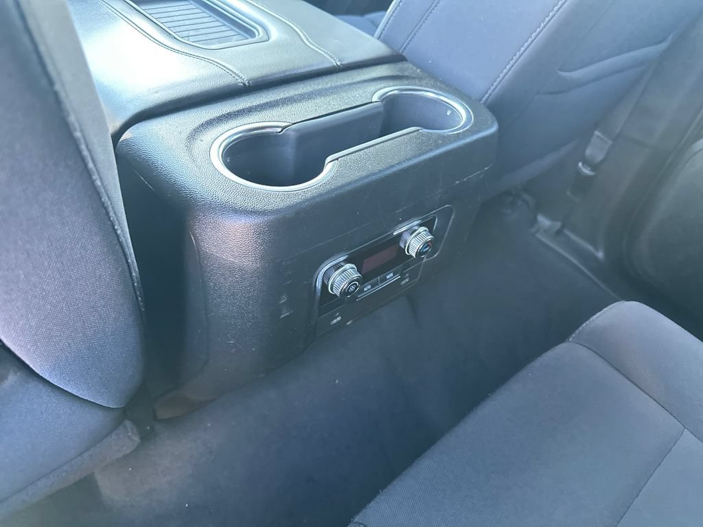 Used 2023 GMC Yukon XL SLE w/ Gmc Pro Safety Plus Package RWD image 31