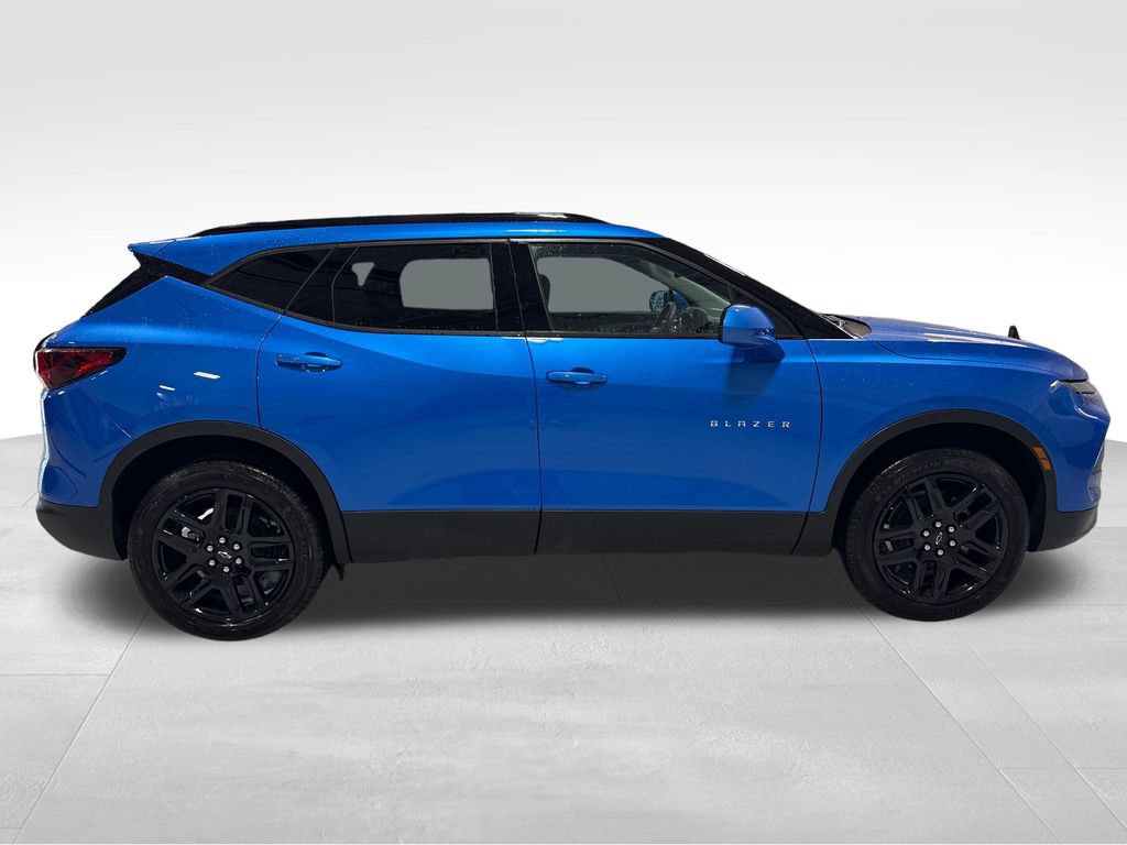 New 2026 Chevrolet Blazer LT w/ Convenience Package FWD image 50