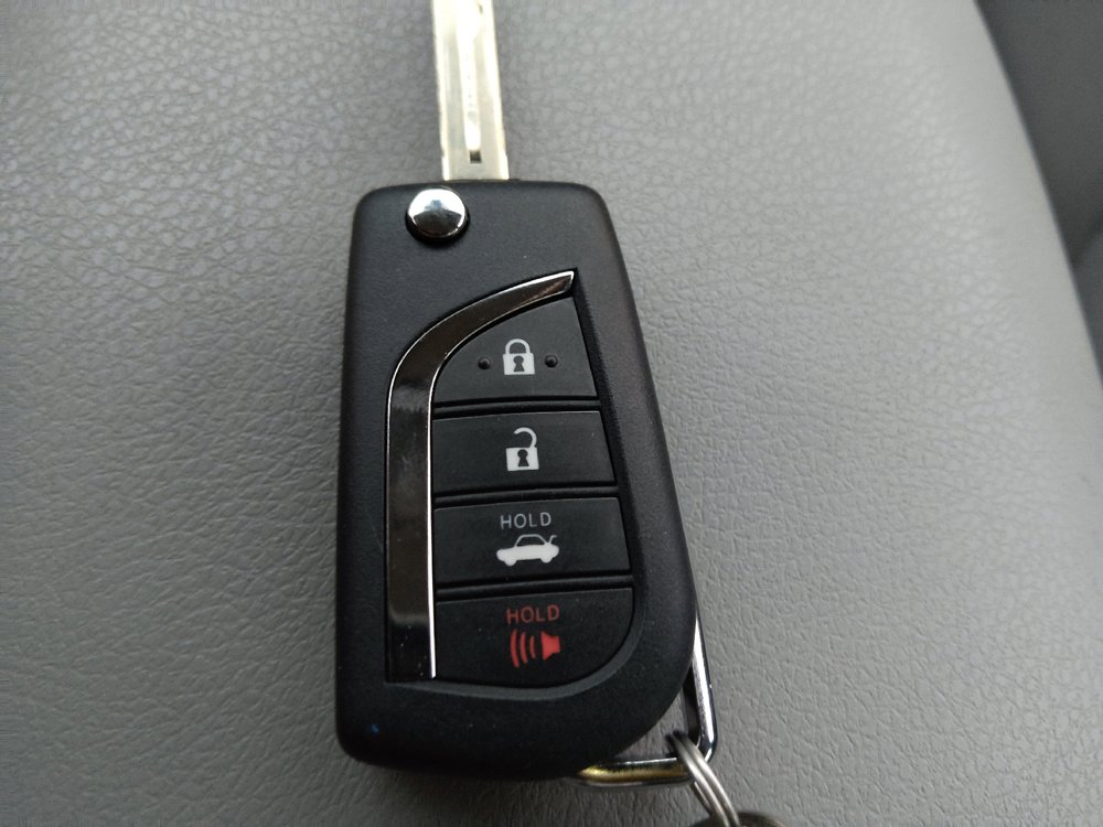 Used 2023 Toyota Camry LE FWD image 32