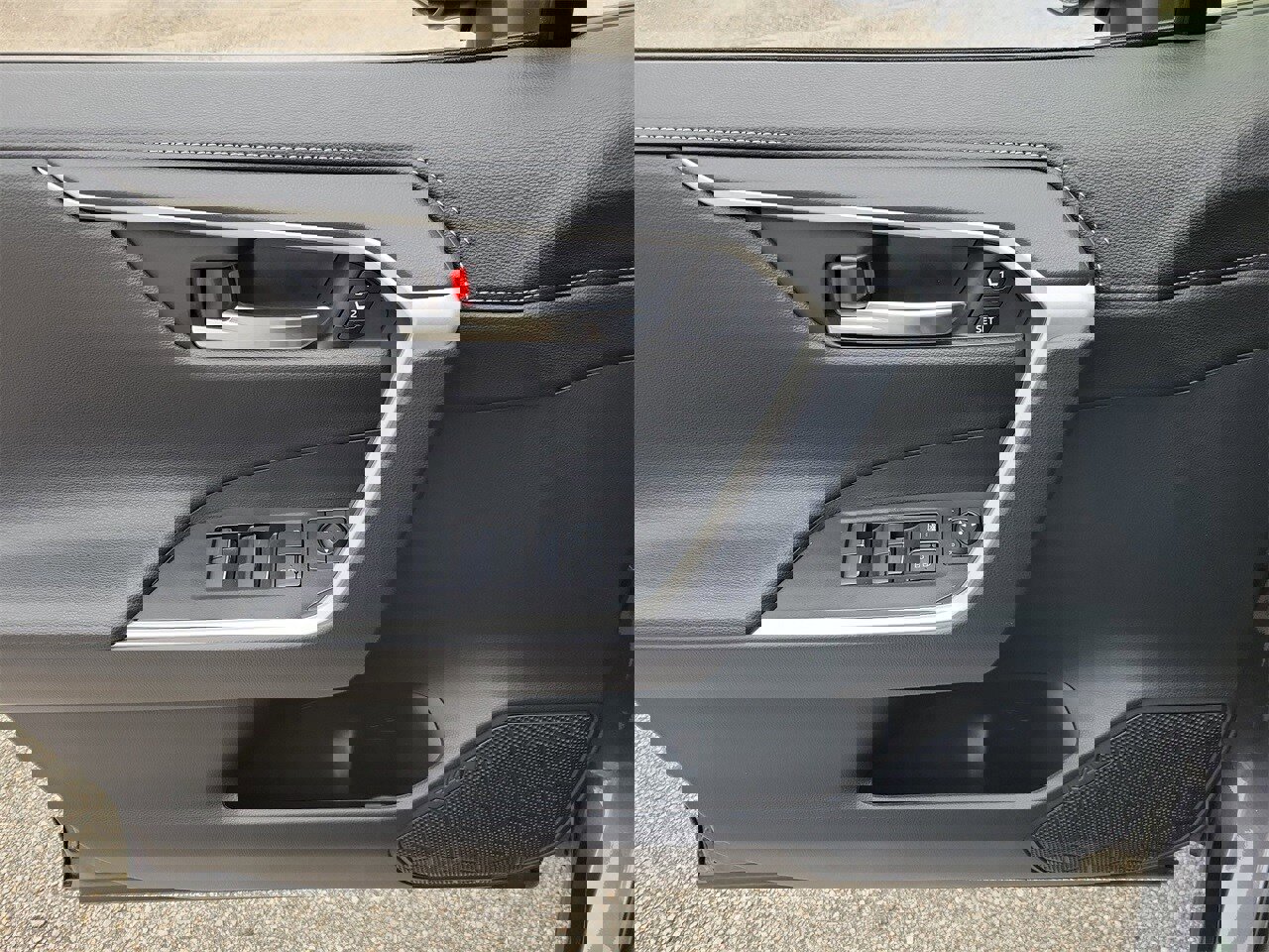 Used 2025 Toyota RAV4 Limited image 14