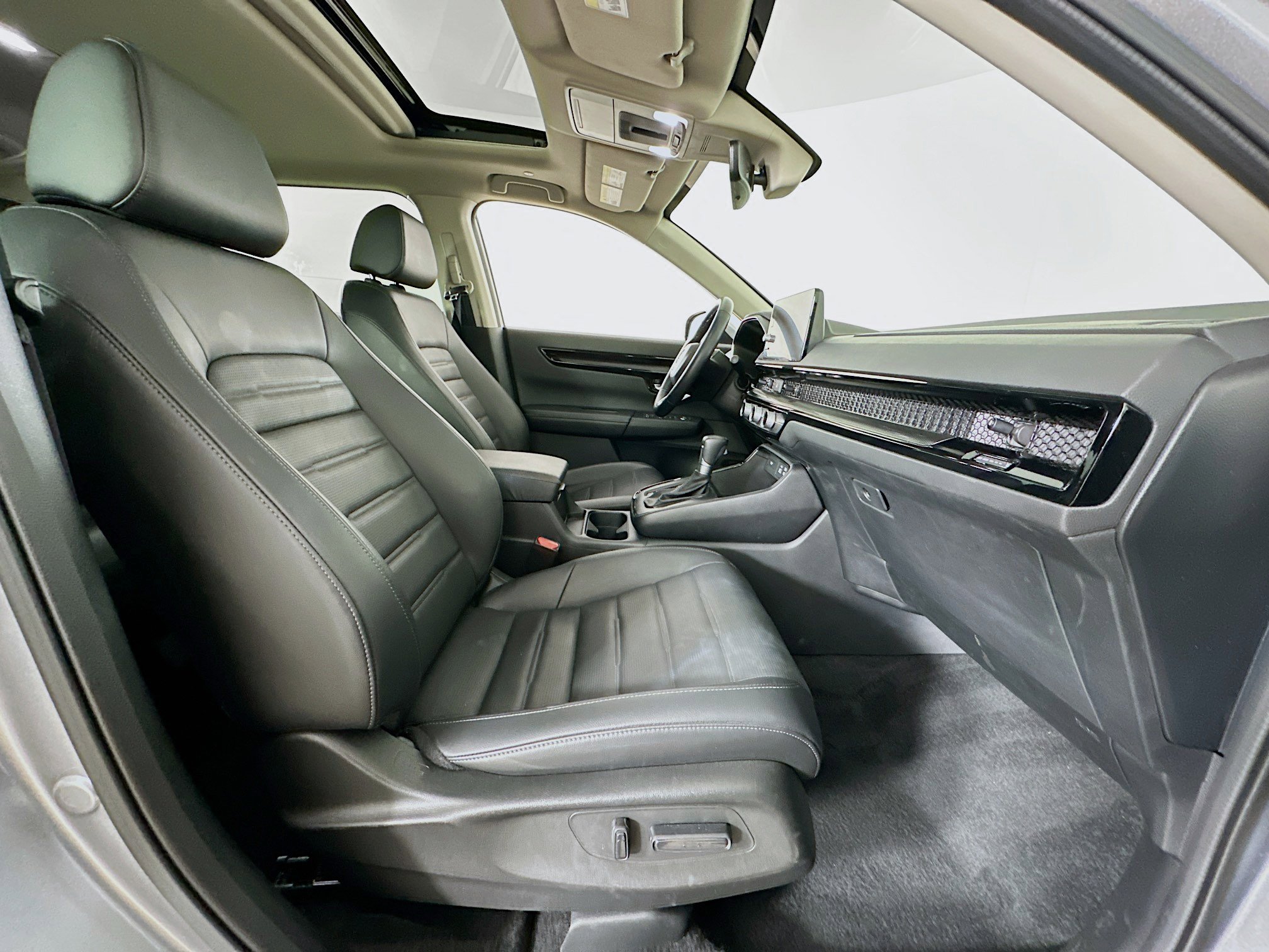 Used 2025 Honda CR-V EX-L image 31