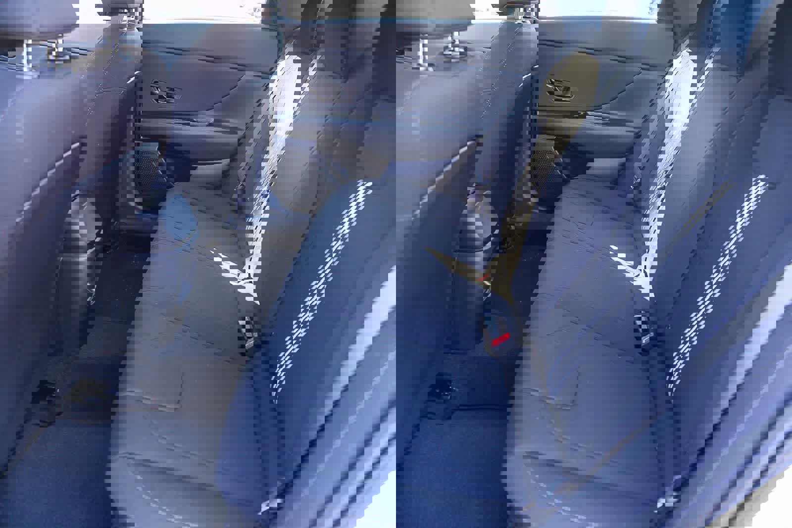 New 2025 Hyundai Elantra Sport image 21