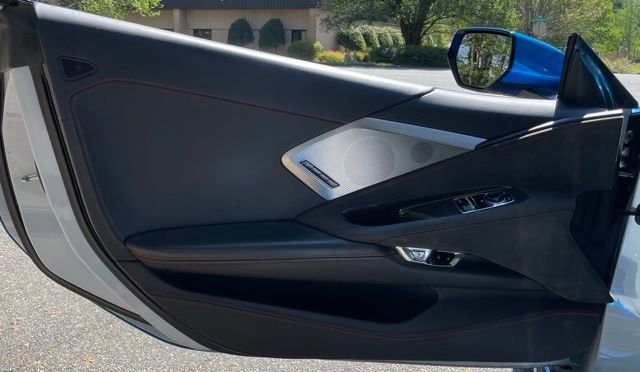 Used 2020 Chevrolet Corvette Stingray Premium Cpe w/ 3LT Preferred Equipment Group image 16