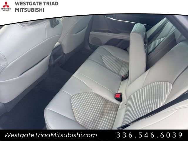 Used 2021 Toyota Camry SE image 8