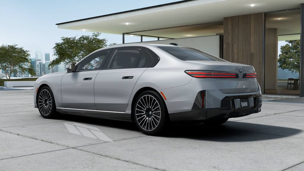 New 2027 BMW i7 xDrive50 AWD/4WD image 2