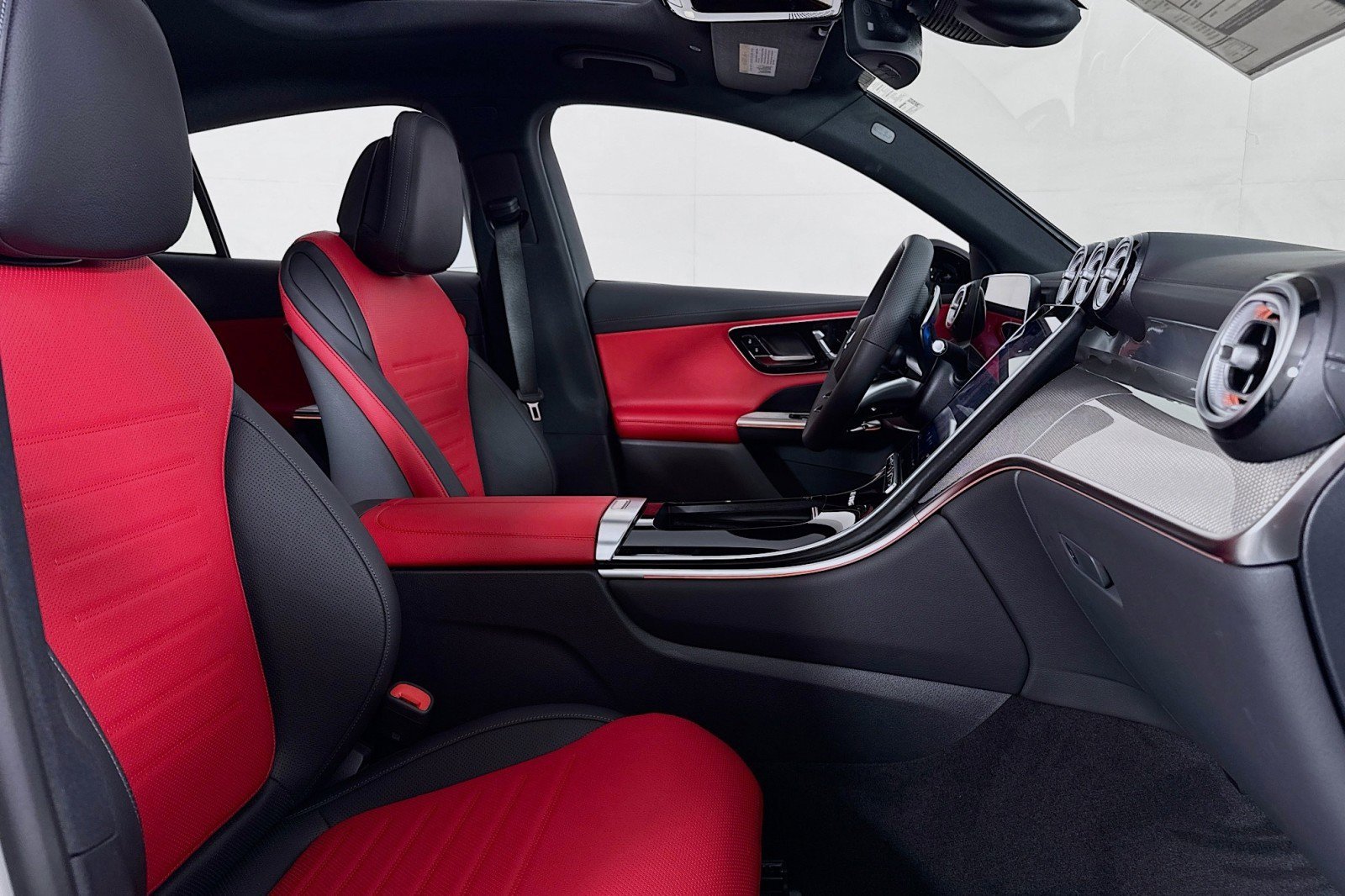New 2026 Mercedes-Benz GLC 43 AMG 4MATIC Coupe image 6