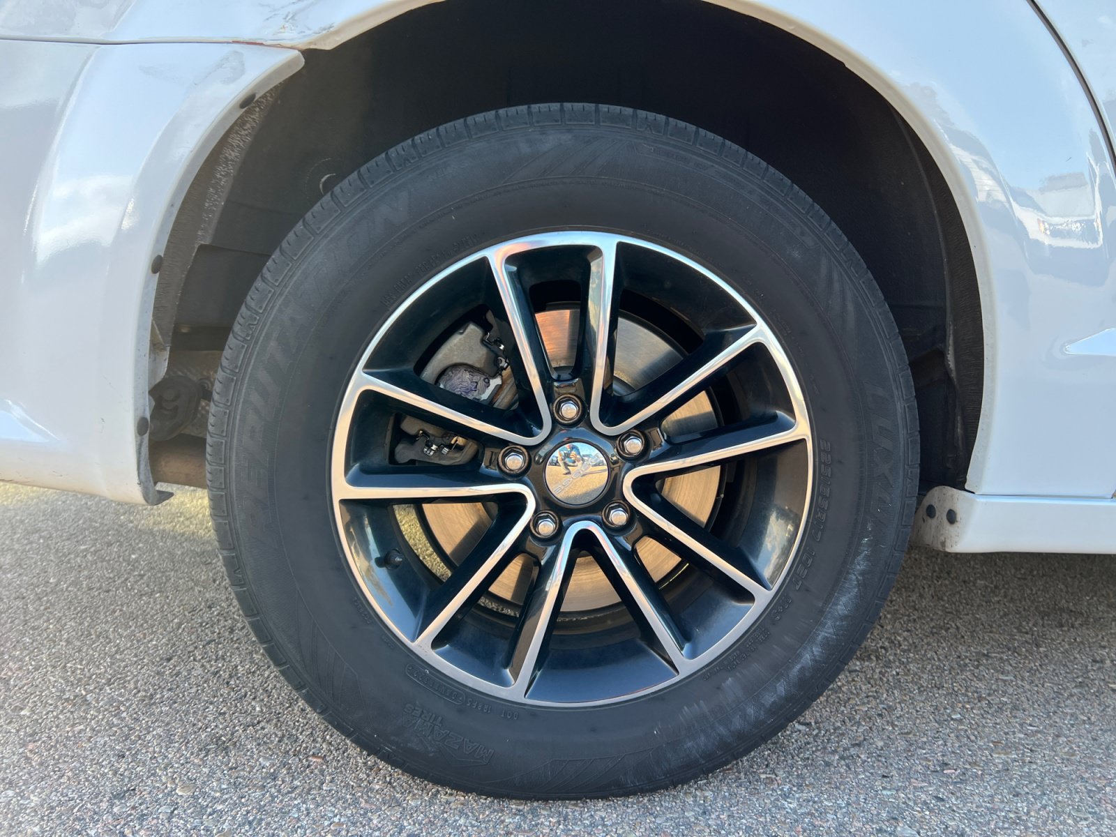 Used 2018 Dodge Grand Caravan GT FWD image 23
