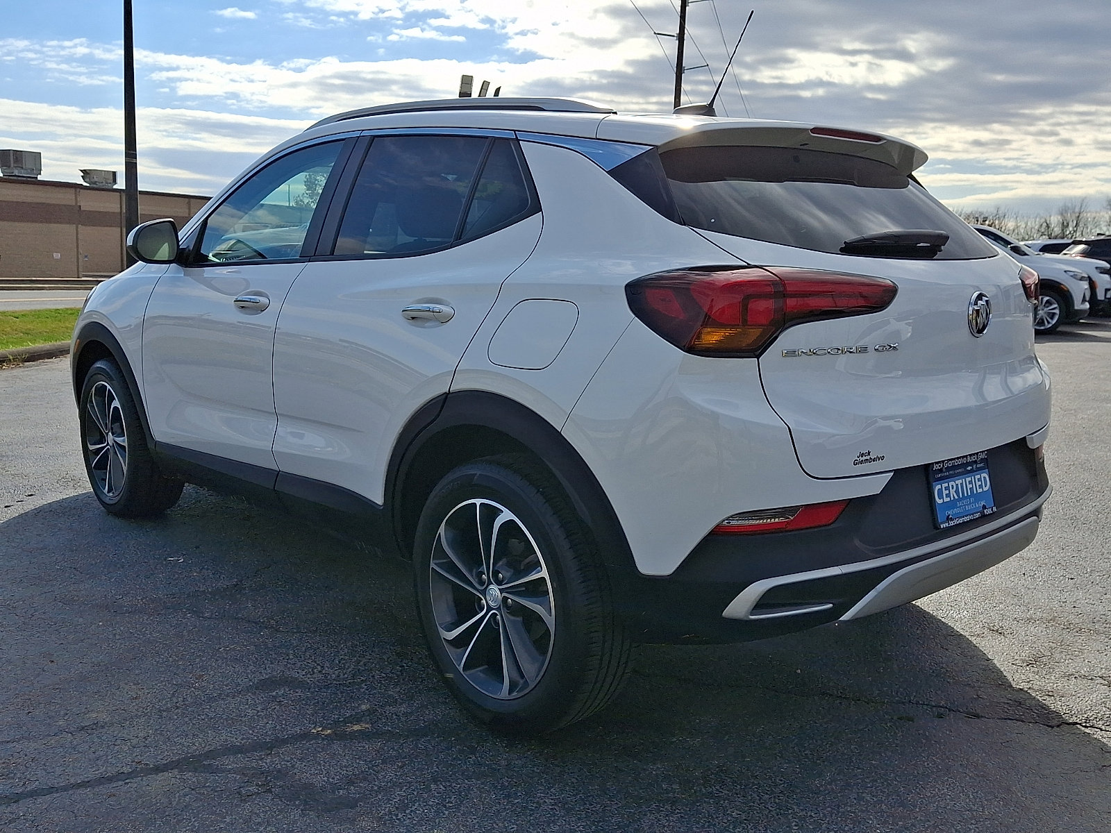 Certified 2023 Buick Encore GX Select image 5