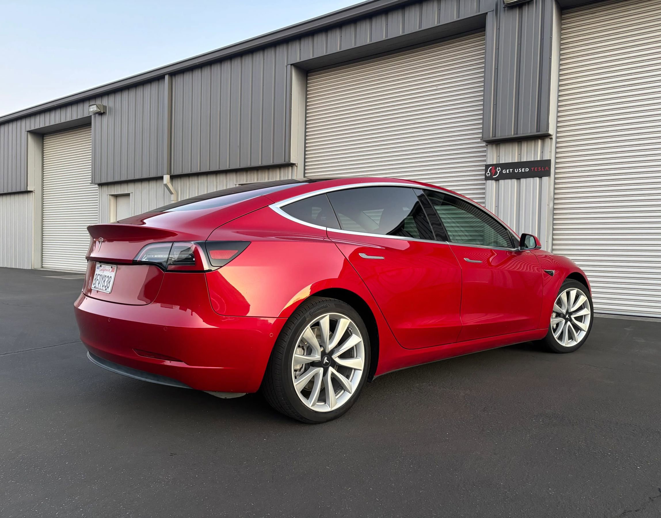 Used 2018 Tesla Model 3 Long Range image 8