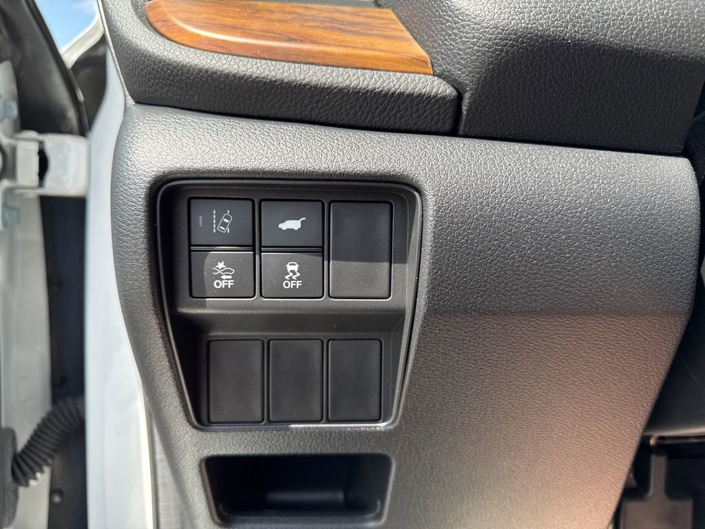 Used 2020 Honda CR-V Touring image 23