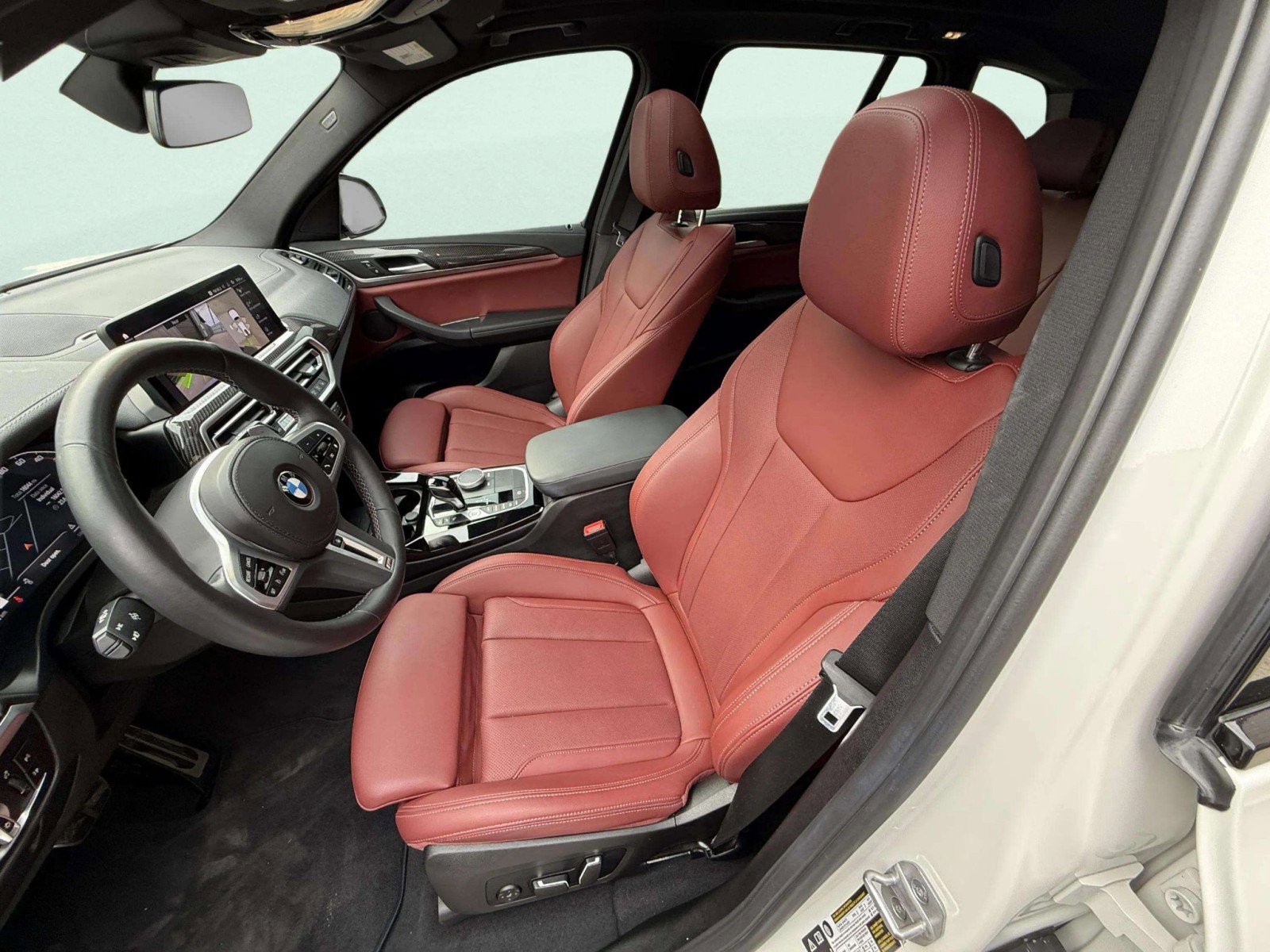 Used 2024 BMW X3 M40i w/ Premium Package image 11