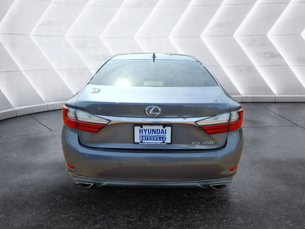 Used 2016 Lexus ES 350 w/ Luxury Package w/Wood Trim image 4