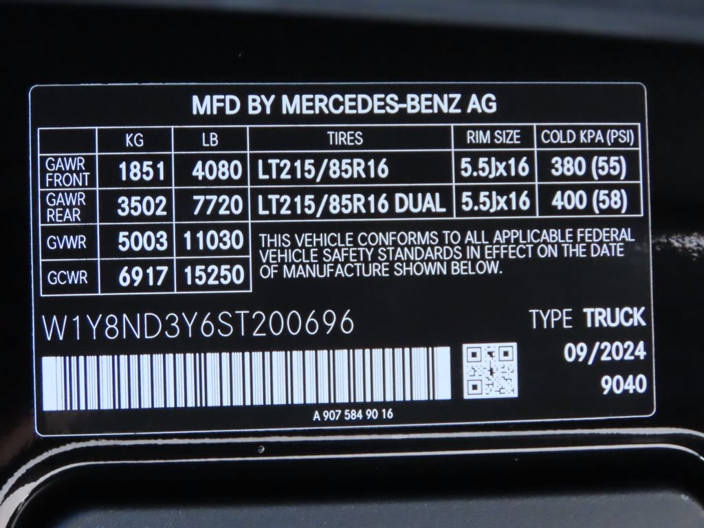 Used 2025 Mercedes-Benz Sprinter 3500 image 31