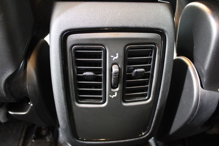 Used 2024 Dodge Durango SXT image 23