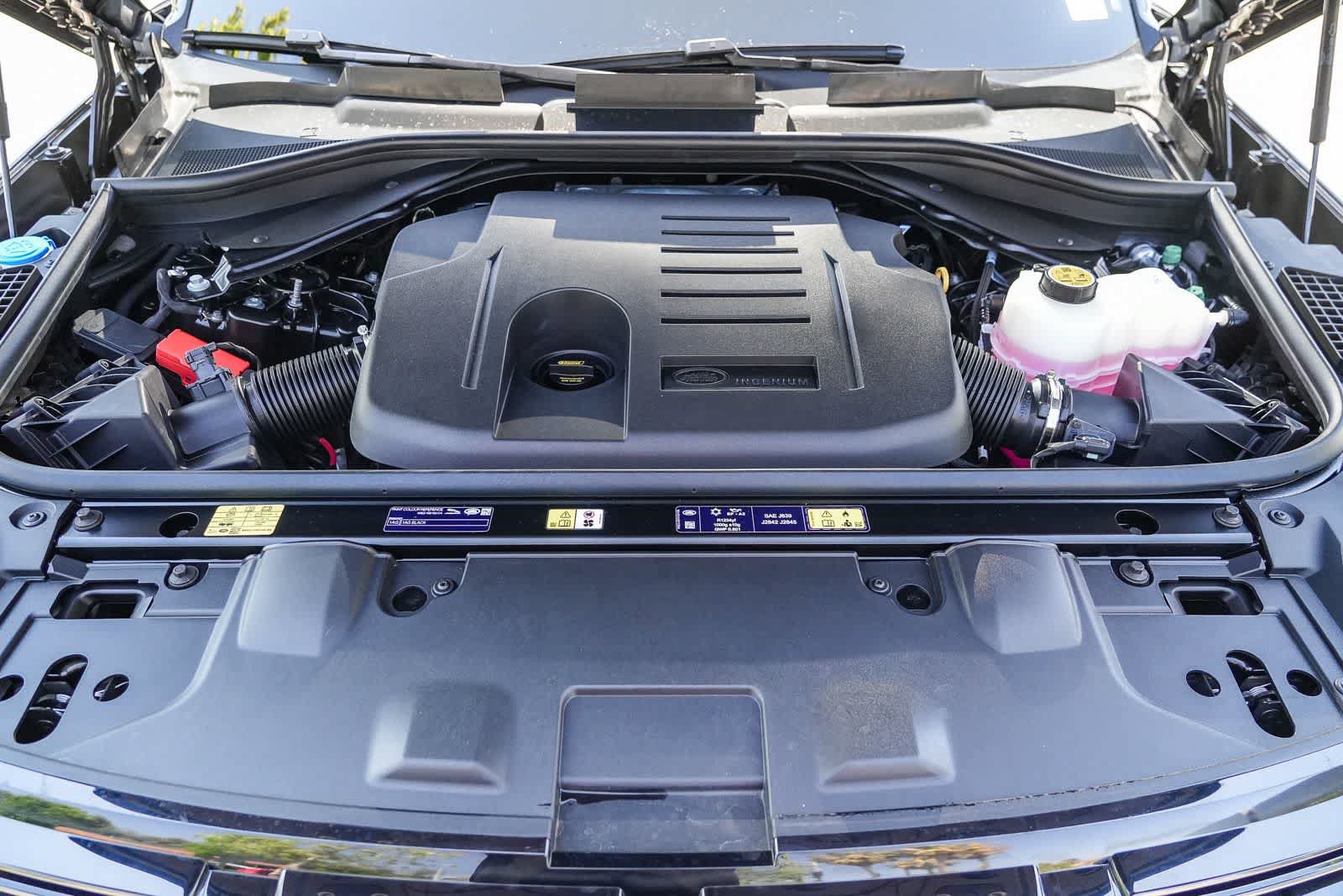 New 2026 Land Rover Range Rover SE AWD/4WD image 27