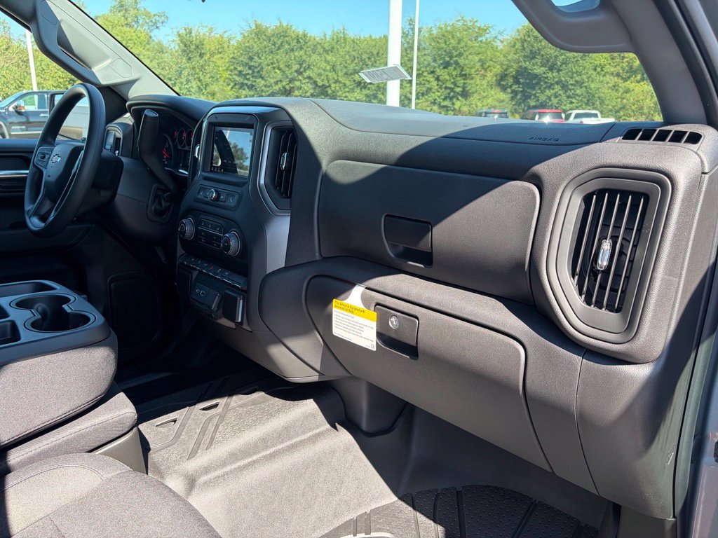 New 2026 Chevrolet Silverado 1500 Custom RWD image 19