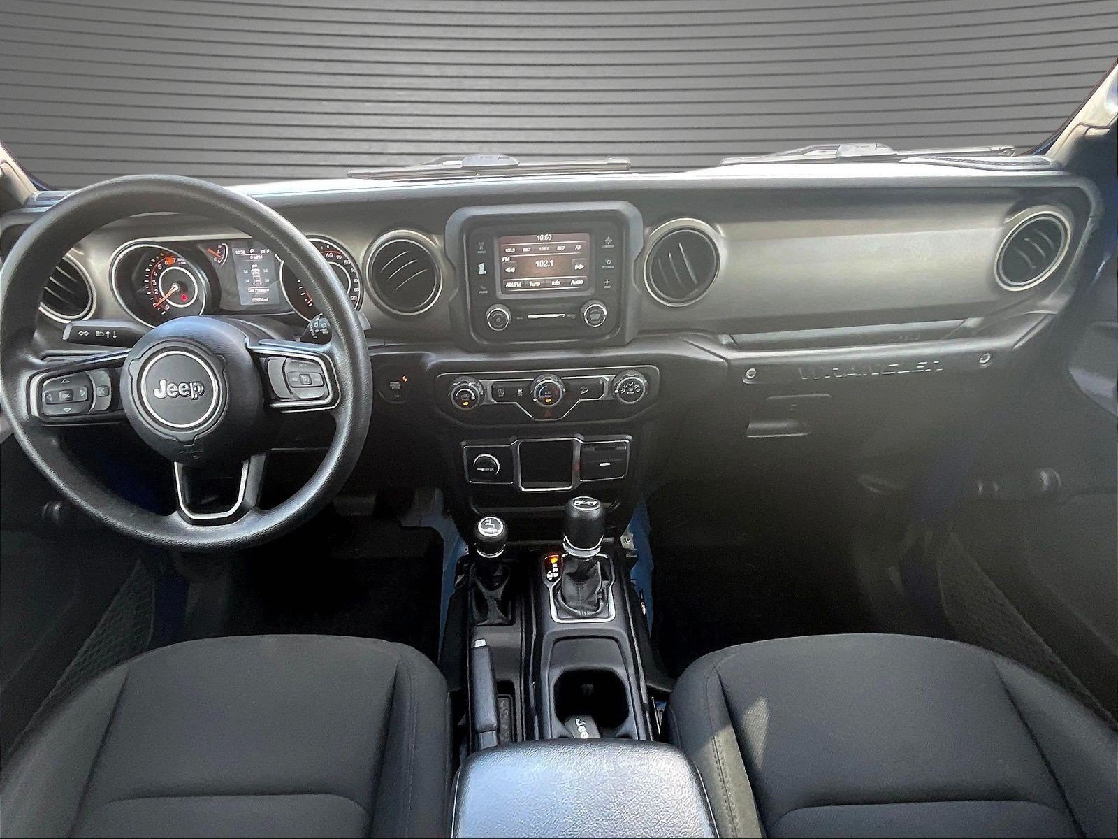 Used 2019 Jeep Wrangler Sport AWD/4WD image 9