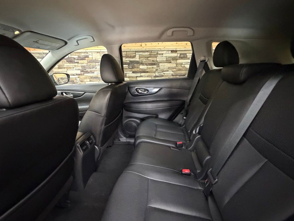 Used 2019 Nissan Rogue SL image 27