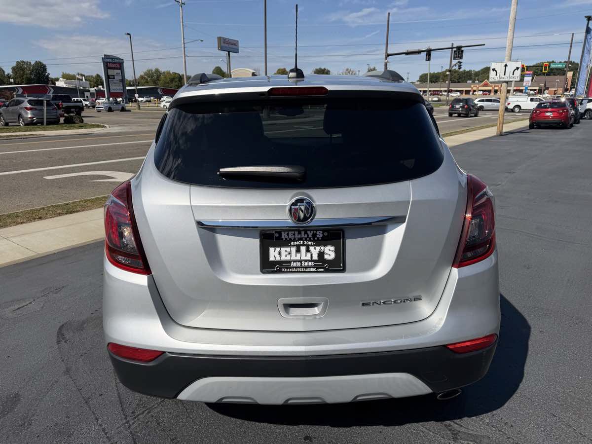 Used 2019 Buick Encore Preferred FWD image 4
