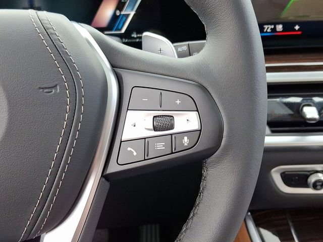 Certified 2025 BMW X5 xDrive50e w/ Premium Package image 21