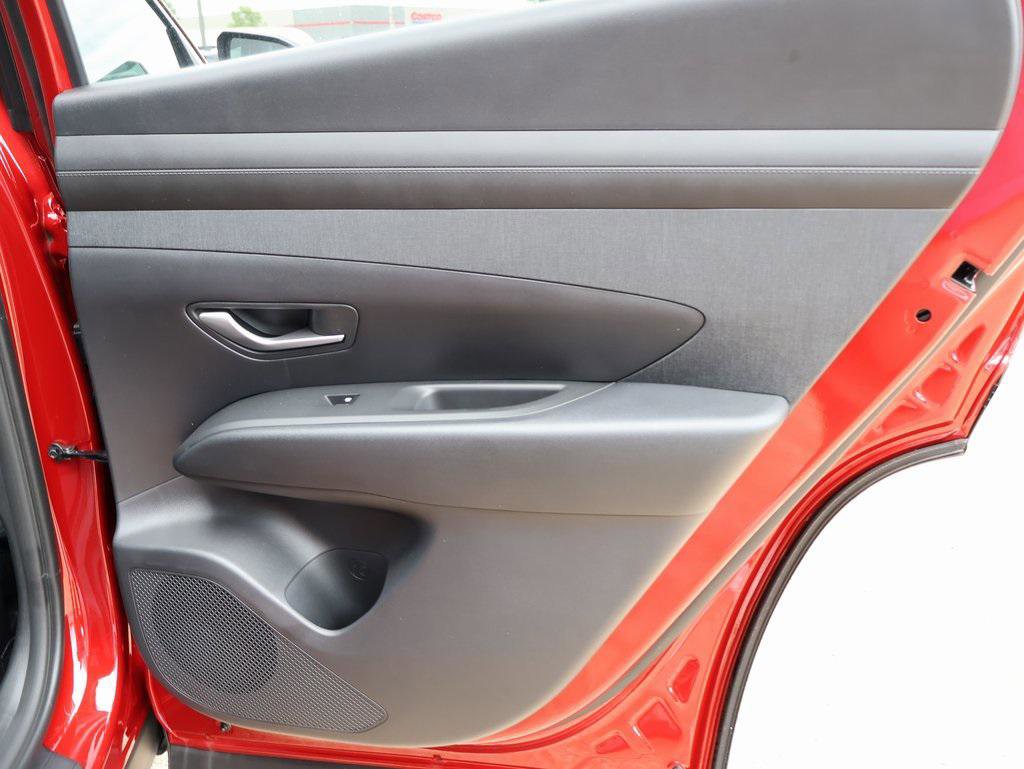 New 2025 Hyundai Tucson SEL image 12