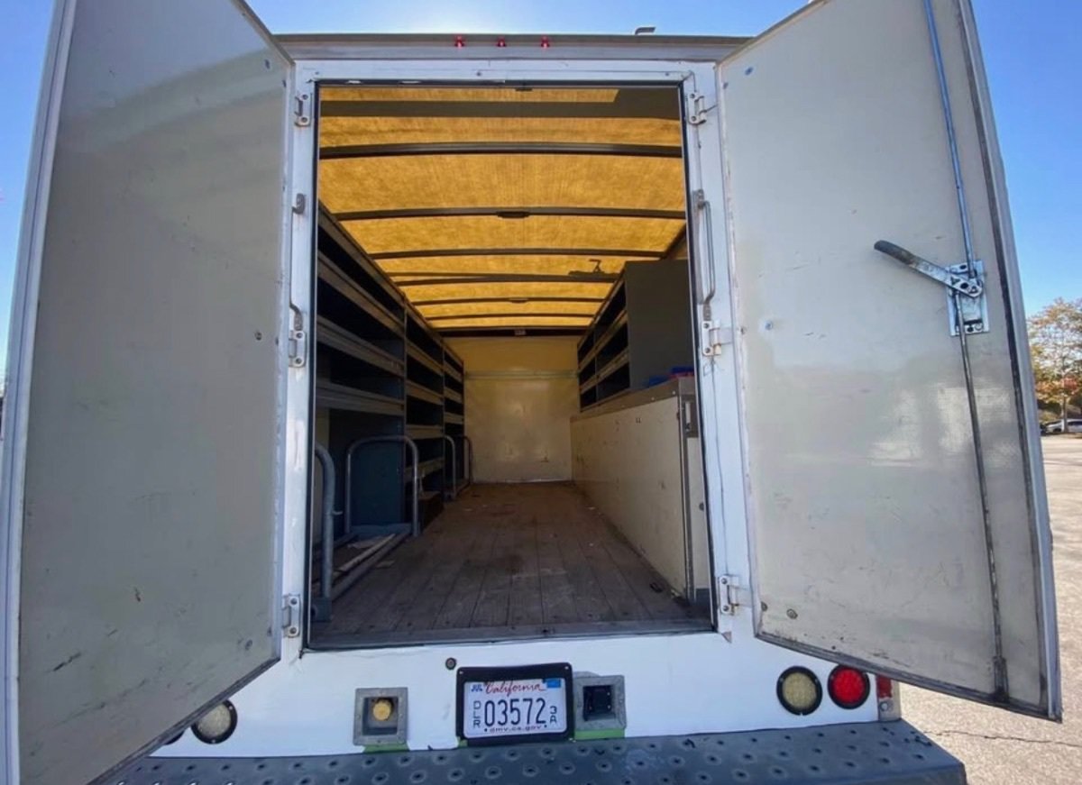 Used 2013 Ford E-450 and Econoline 450 Super Duty w/ PWR Locks & Windows Group RWD image 12
