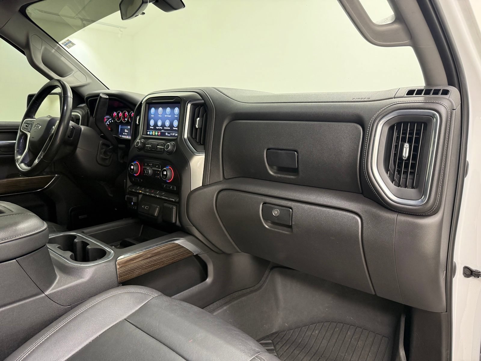 Used 2021 Chevrolet Silverado 1500 LT Trail Boss w/ Convenience Package II AWD/4WD image 34