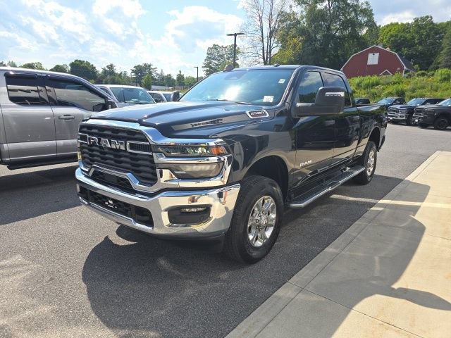 Used 2026 RAM 2500 Big Horn AWD/4WD image 3