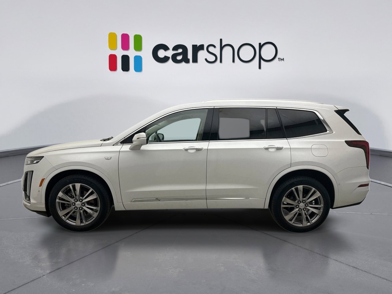 Used 2023 Cadillac XT6 Premium Luxury w/ Technology Package AWD/4WD image 2