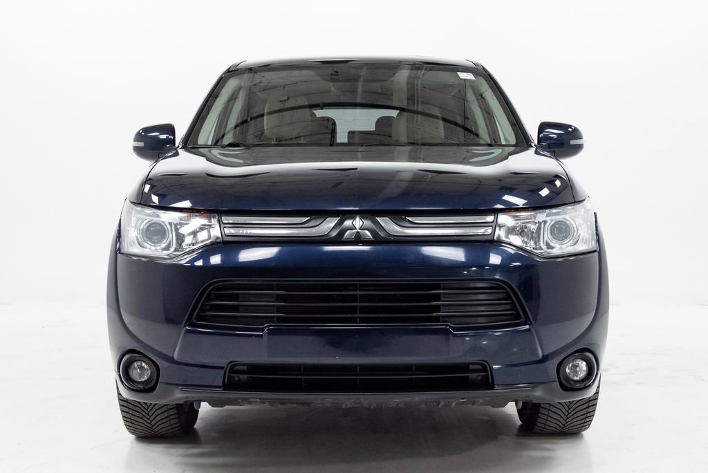 Used 2014 Mitsubishi Outlander GT image 4