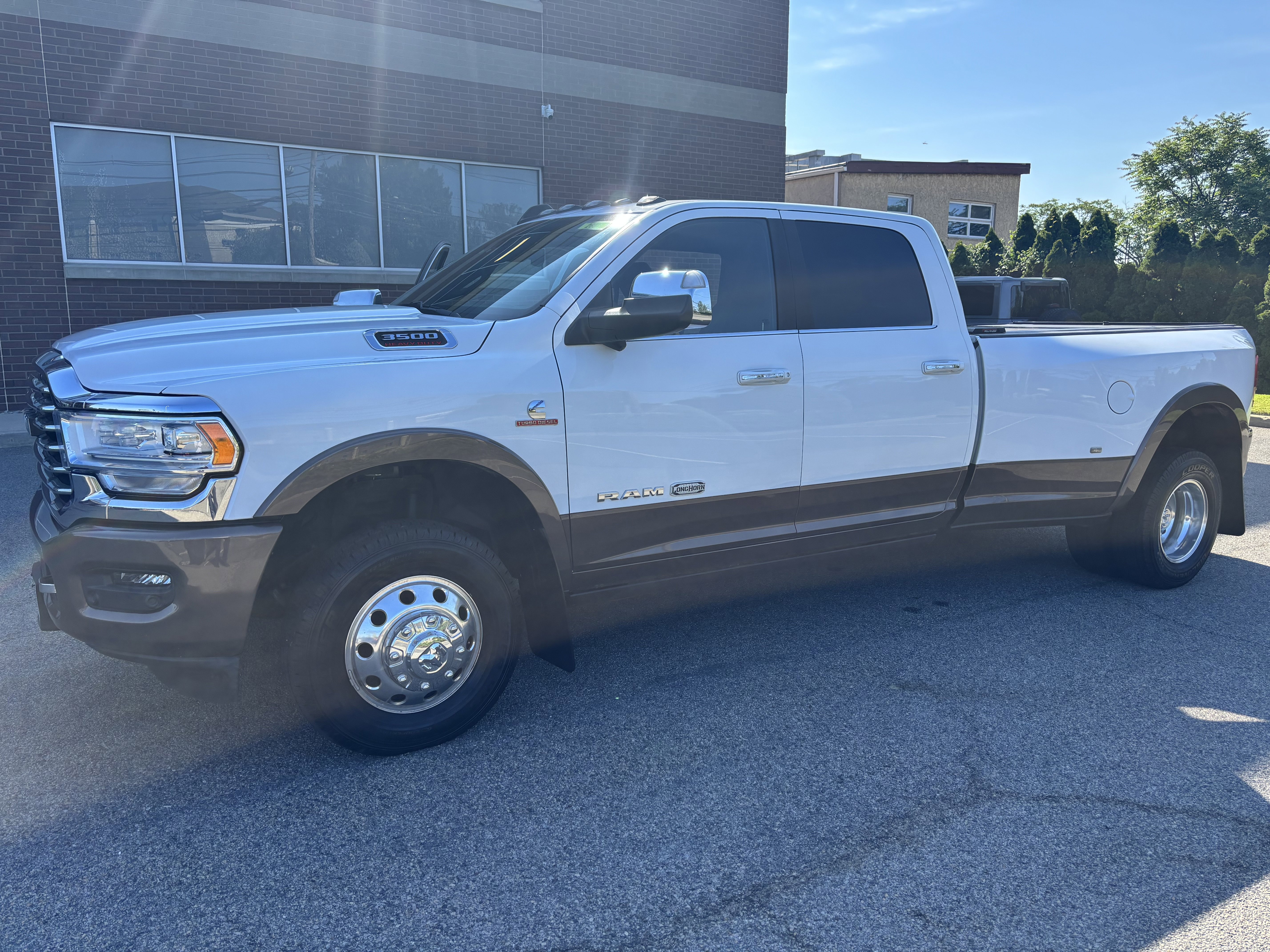 Used 2020 RAM 3500 Limited image 4
