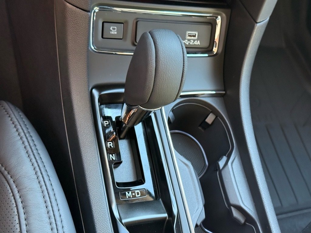 Used 2025 Subaru Ascent Bronze Edition image 21