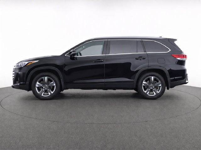 Used 2019 Toyota Highlander Limited Platinum AWD/4WD image 6