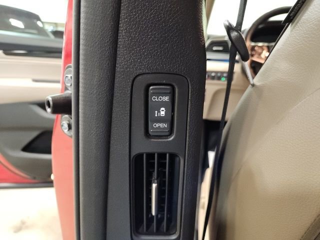 Used 2022 Honda Odyssey Elite image 27