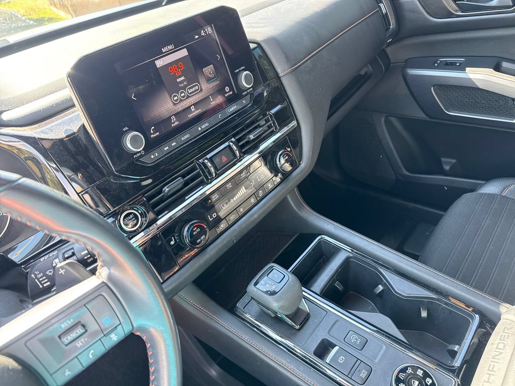 Used 2024 Nissan Pathfinder Rock Creek AWD/4WD image 18