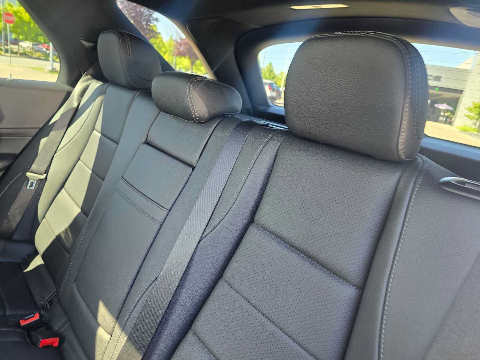 Used 2023 Mercedes-Benz GLE 350 4MATIC image 19