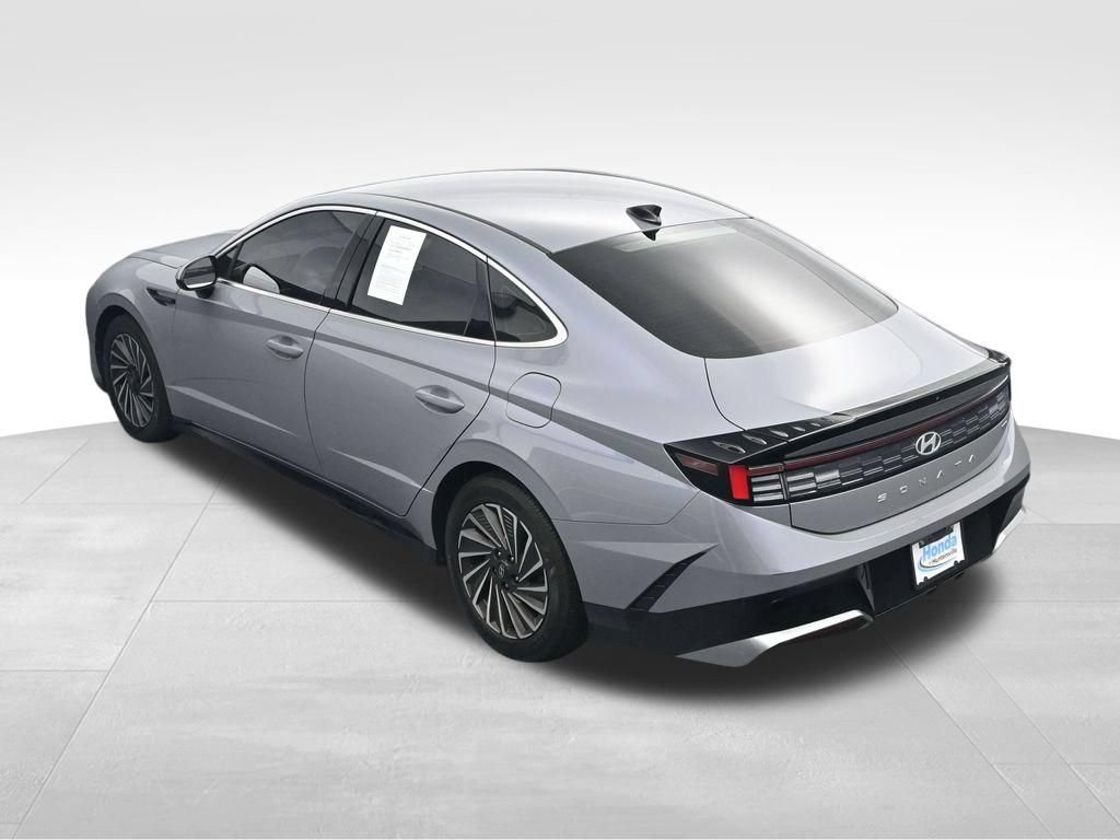 Used 2025 Hyundai Sonata SEL FWD image 28
