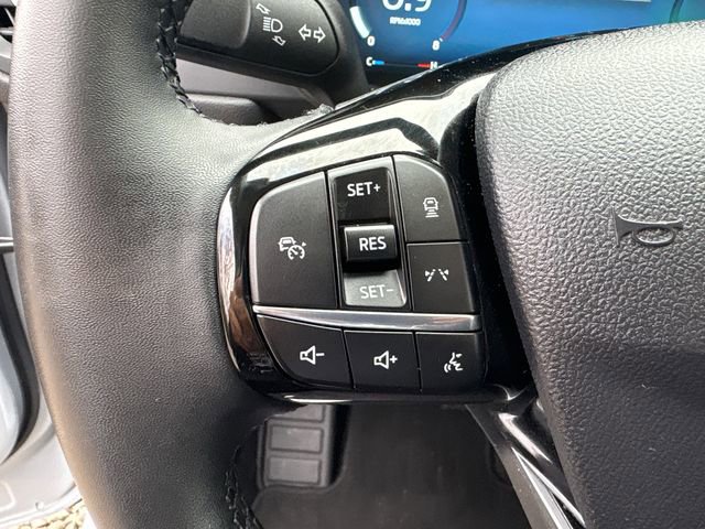 Used 2025 Ford Escape Platinum image 23