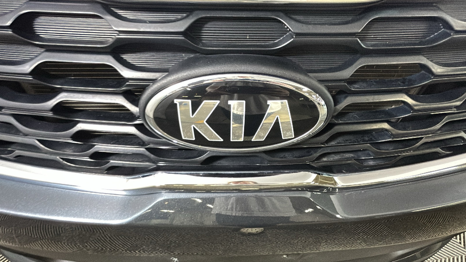Used 2020 Kia Sorento AWD V6 image 10