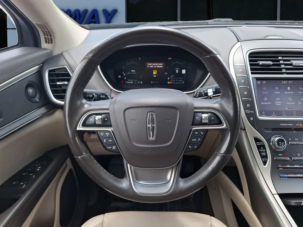 Used 2020 Lincoln Nautilus Reserve w/ Equipment Group 201A FWD image 14