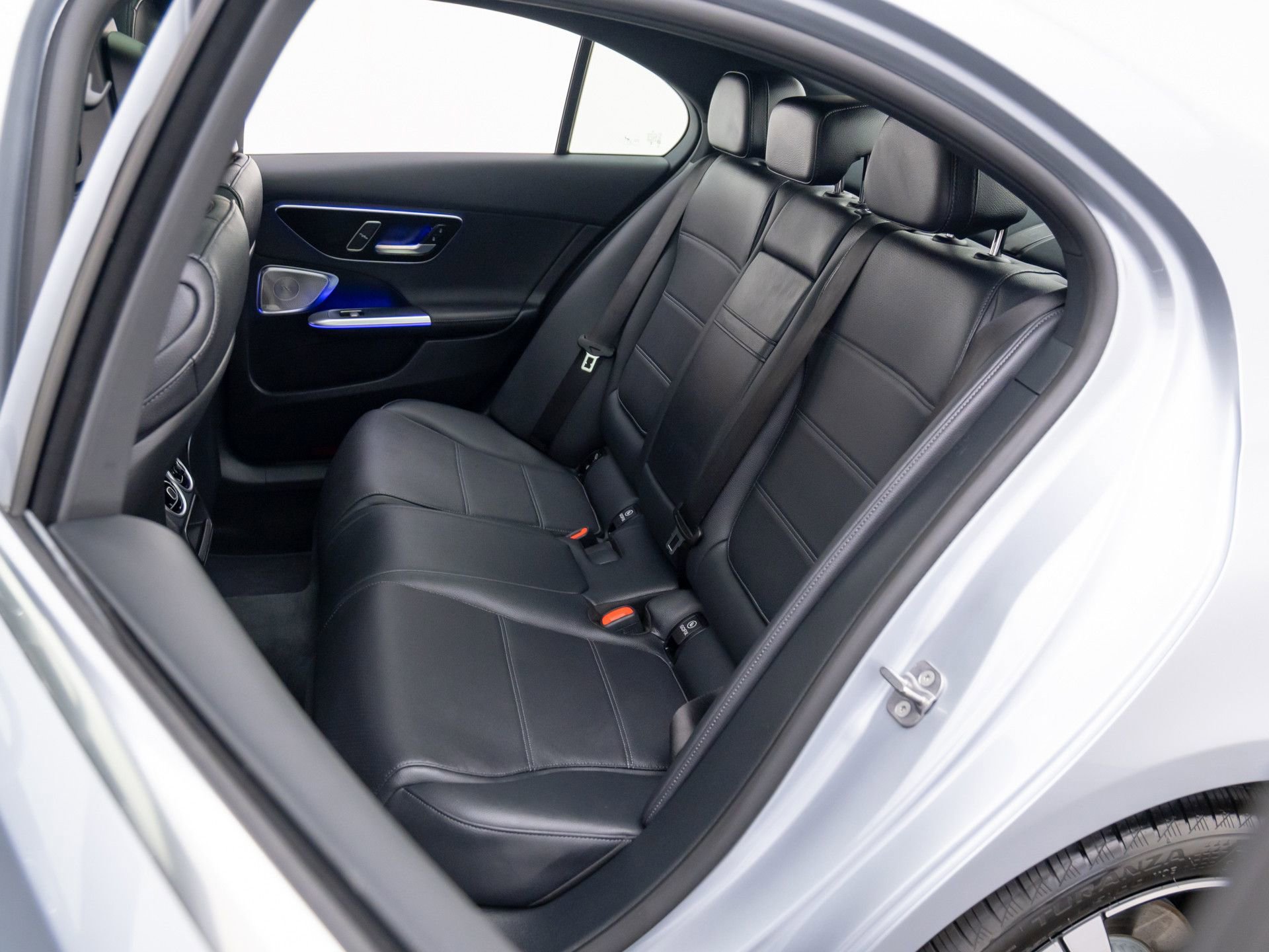 New 2025 Mercedes-Benz C 300 4MATIC Sedan image 18